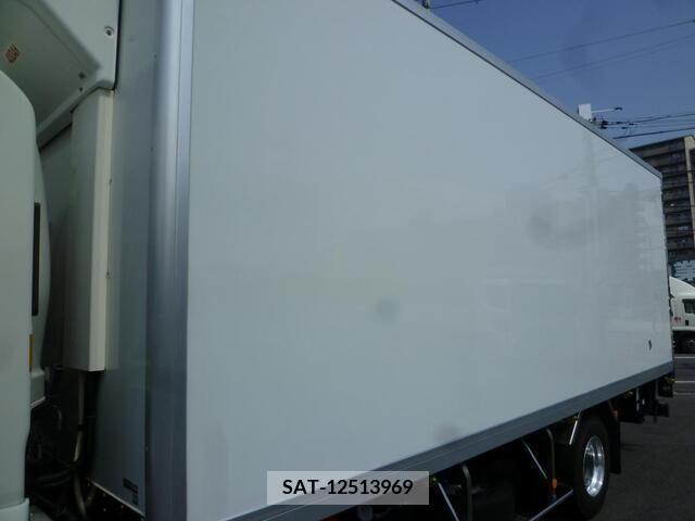 Isuzu FORWARD 2014-04 381577-10