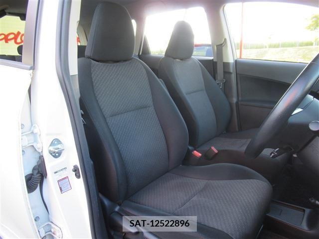 Toyota RACTIS 2016-08 328831-10