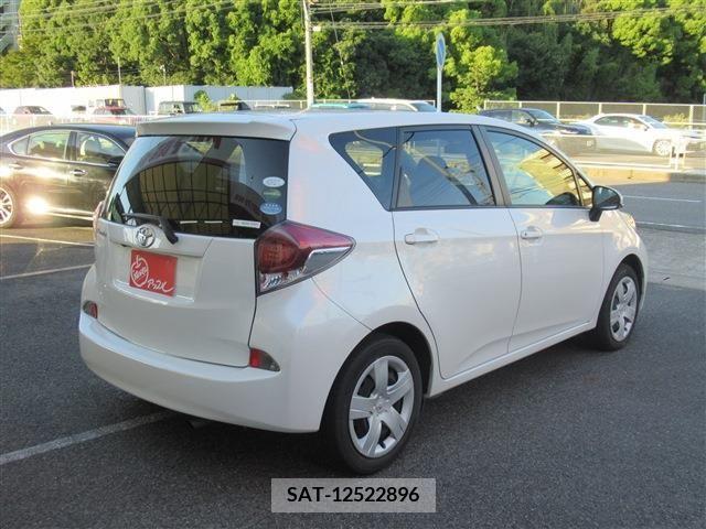 Toyota RACTIS 2016-08 328831-3