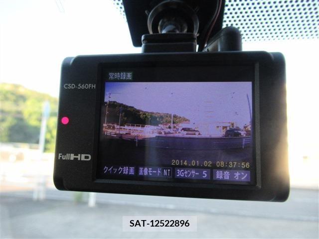 Toyota RACTIS 2016-08 328831-8