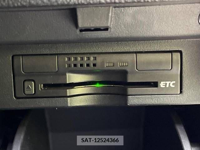 Toyota VELLFIRE 2018-03 348132-7
