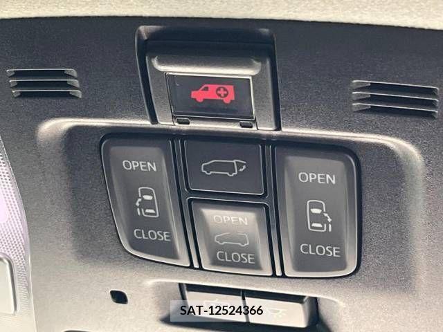Toyota VELLFIRE 2018-03 348132-5