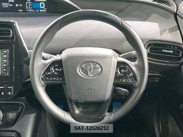 Toyota PRIUS 2020-04 282113-11
