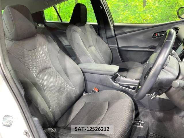 Toyota PRIUS 2020-04 282113-8