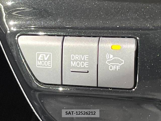 Toyota PRIUS 2020-04 282113-6