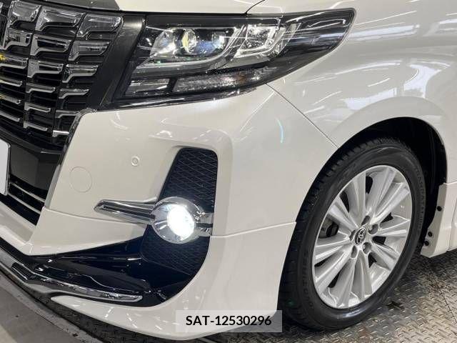 Toyota ALPHARD 2017-12 222305-12