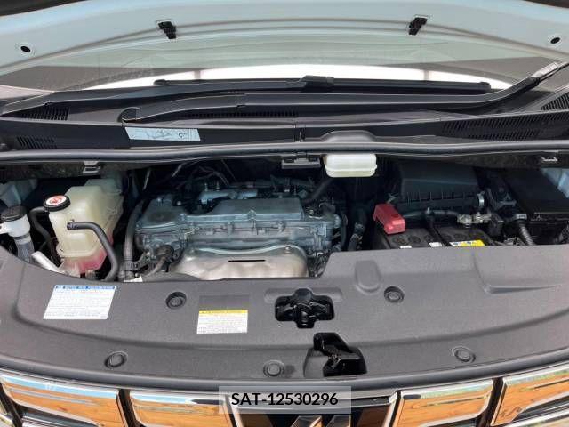 Toyota ALPHARD 2017-12 222305-18