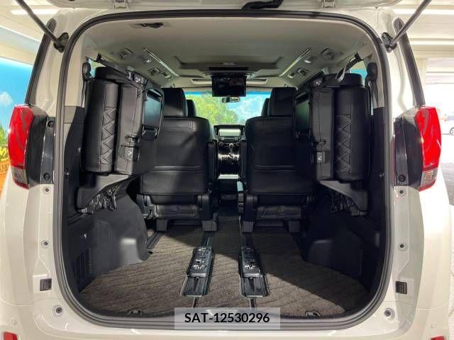 Toyota ALPHARD 2017-12 222305-10