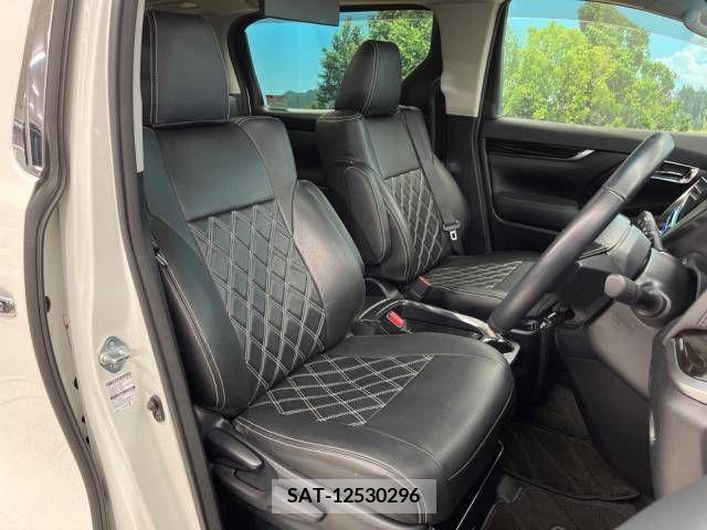 Toyota ALPHARD 2017-12 222305-7