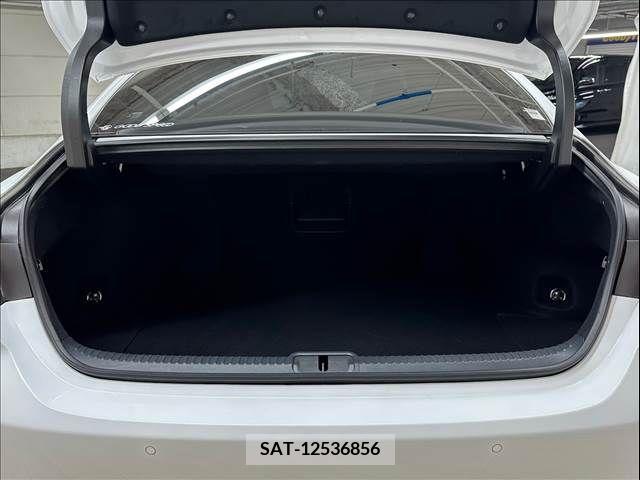 Lexus ES 2021-06 334420-19