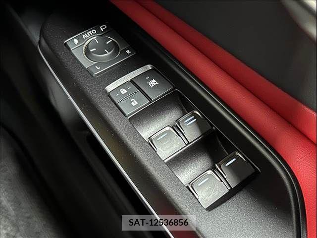 Lexus ES 2021-06 334420-15