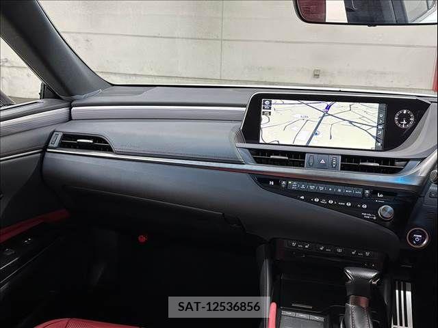 Lexus ES 2021-06 334420-11