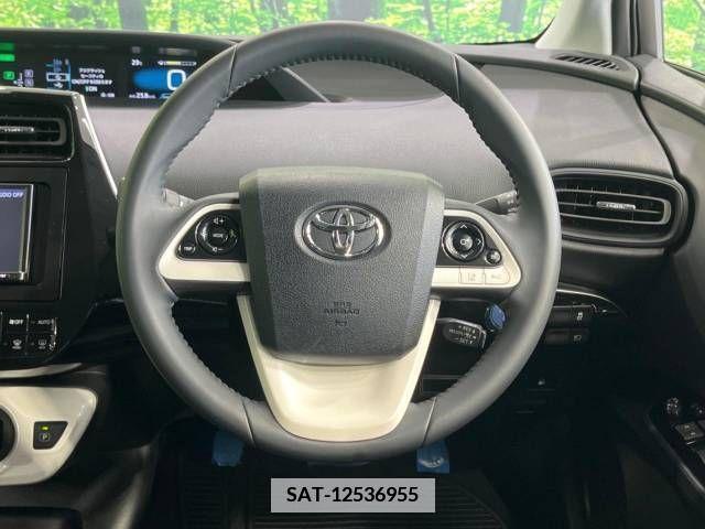 Toyota PRIUS 2019-01 366502-10