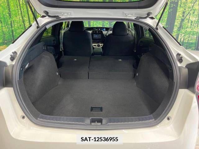Toyota PRIUS 2019-01 366502-9
