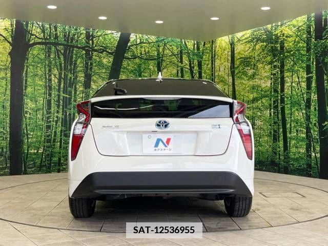 Toyota PRIUS 2019-01 366502-14