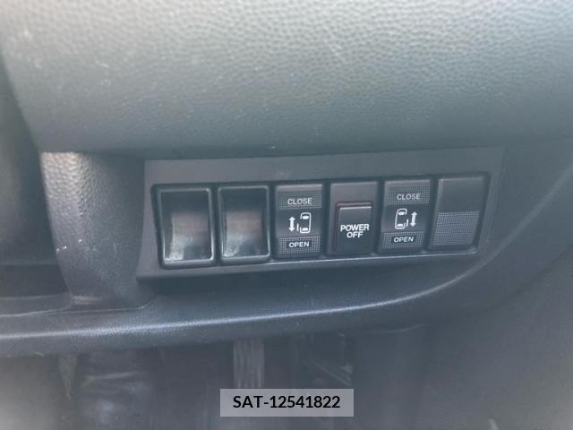 Mazda BIANTE 2011-09 355068-16