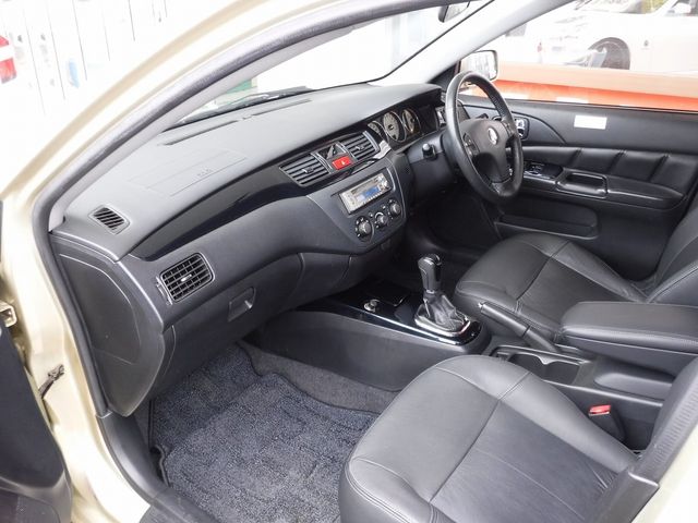 Mitsubishi LANCER 2002-02 1478-18