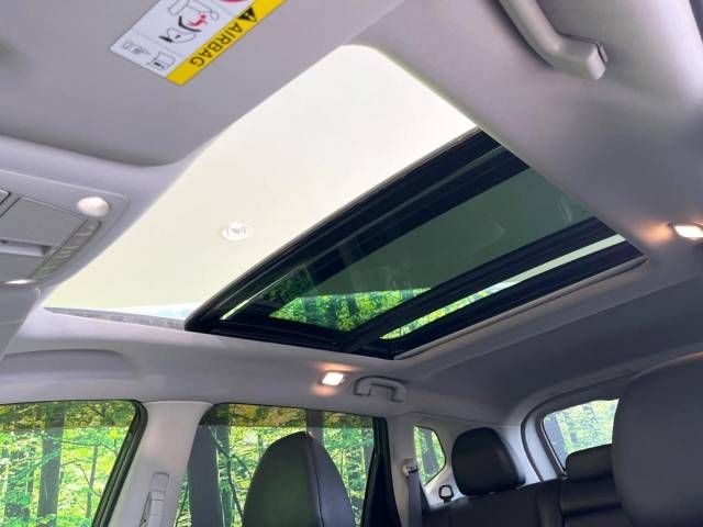 Nissan X-TRAIL 2013-12 181289-2