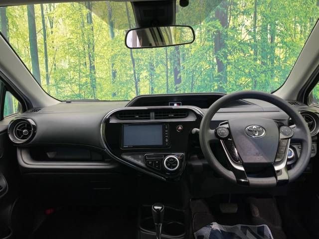 Toyota AQUA 2019-04 185964-1