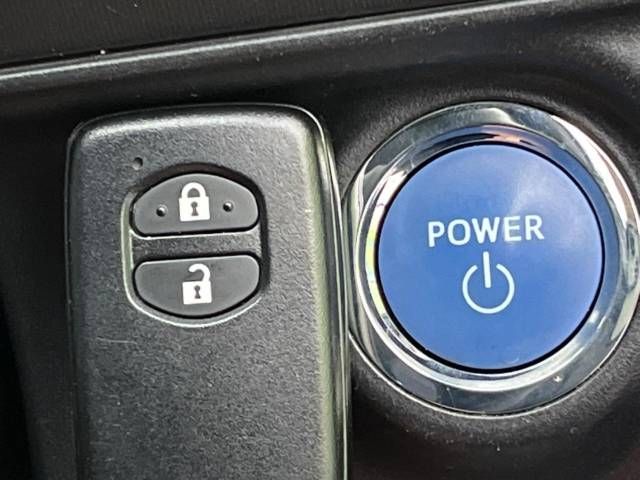 Toyota AQUA 2019-04 185964-4