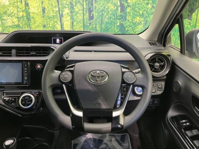 Toyota AQUA 2019-04 185964-11