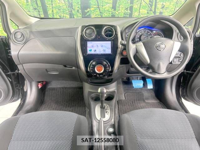 Nissan NOTE 2015-10 280155-1