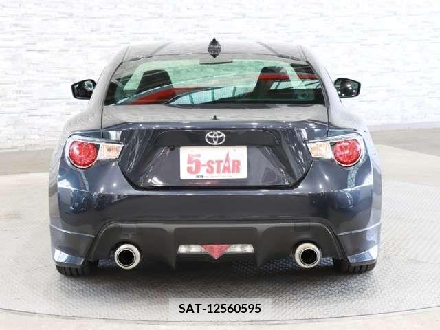 Toyota 86 2012-04 237684-12