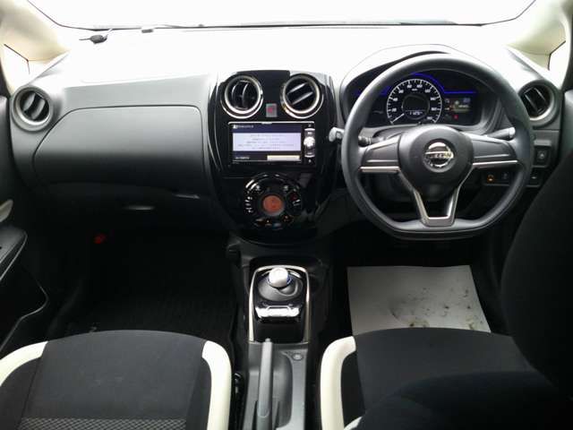 Nissan NOTE 2019-03 5263-2