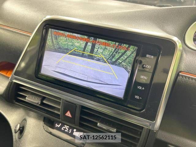 Toyota SIENTA 2015-10 285080-3