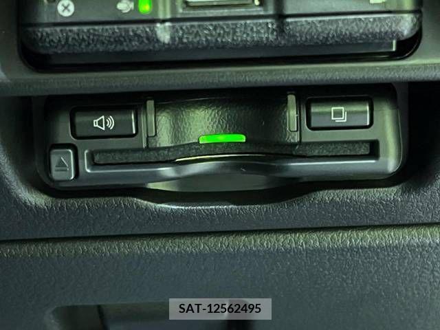 Mazda CX-60 2023-01 266137-5