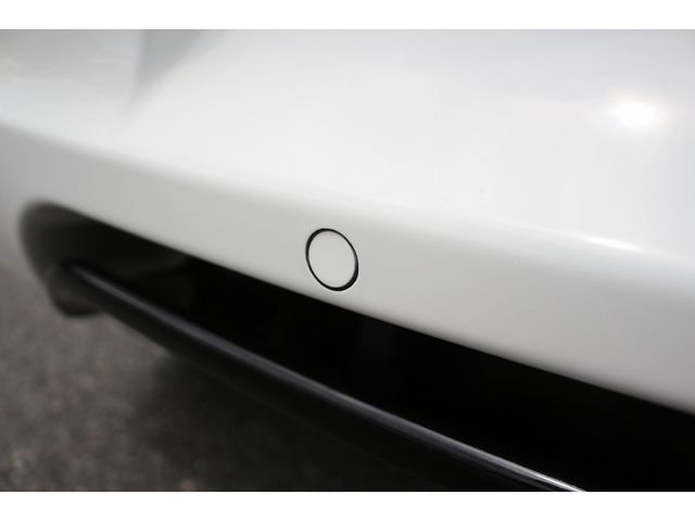 Aston Martin Aston Martin 2012-09 194404-10