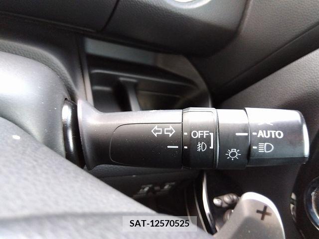 Honda N BOX CUSTOM 2019-02 392796-23