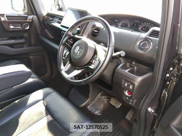 Honda N BOX CUSTOM 2019-02 392796-17