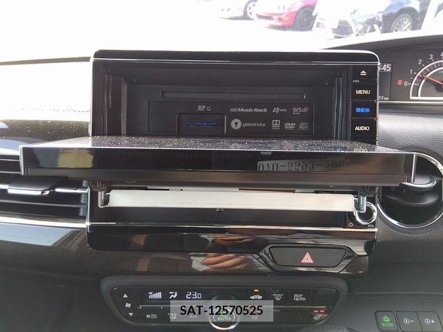 Honda N BOX CUSTOM 2019-02 392796-7