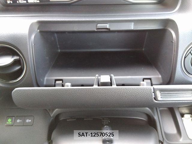 Honda N BOX CUSTOM 2019-02 392796-27