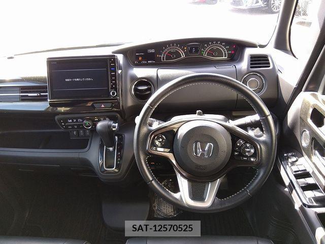 Honda N BOX CUSTOM 2019-02 392796-3