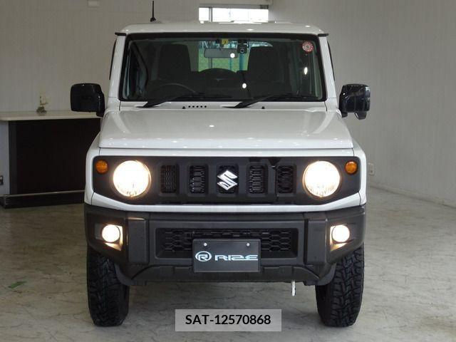 Suzuki JIMNY 2022-07 237109-9