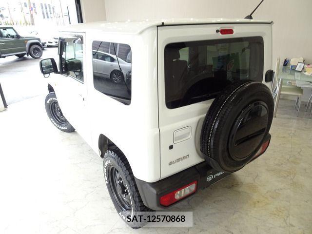 Suzuki JIMNY 2022-07 237109-12