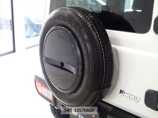 Suzuki JIMNY 2022-07 237109-18