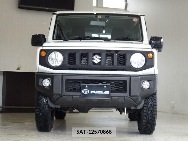 Suzuki JIMNY 2022-07 237109-19