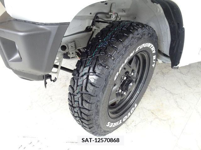 Suzuki JIMNY 2022-07 237109-16