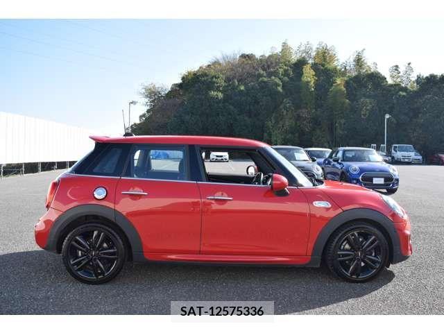 Bmw MINI 2019-01 319921-10