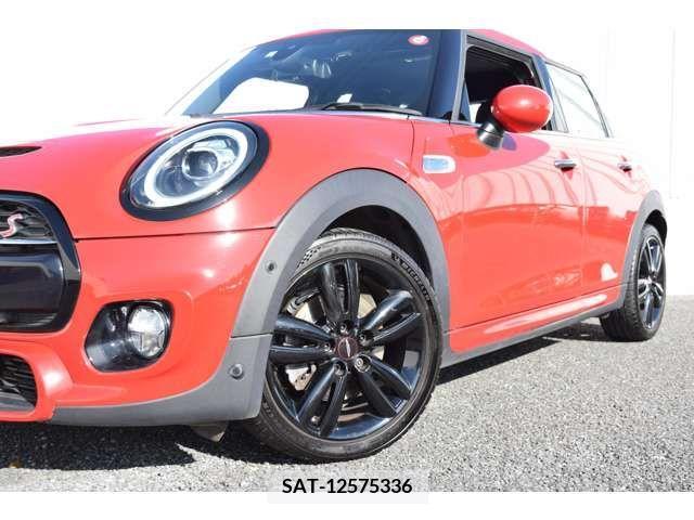 Bmw MINI 2019-01 319921-3