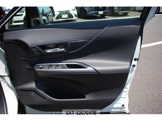 Toyota HARRIER 2022-06 313460-15