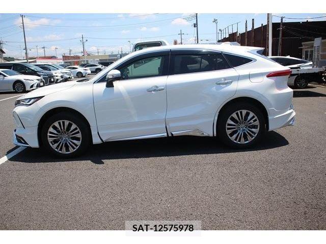 Toyota HARRIER 2022-06 313460-9