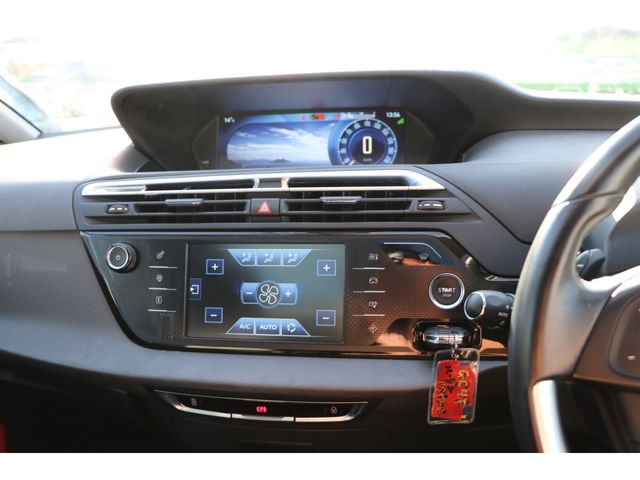 Citroen C4 PICASSO 2016-01 25312-3