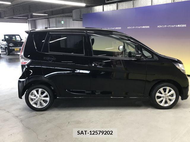 Nissan DAYZ 2019-01 266560-11