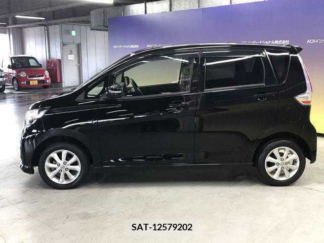 Nissan DAYZ 2019-01 266560-7