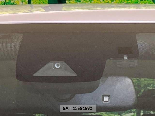 Toyota PRIUS 2016-10 237457-4