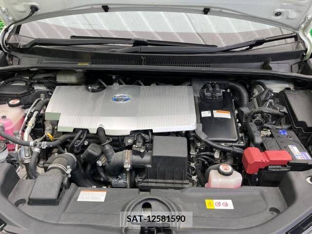 Toyota PRIUS 2016-10 237457-19